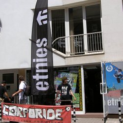 volcom team sofia 09